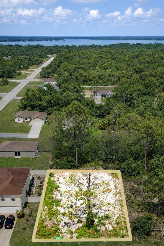 1302 Congo Ct., Kissimmee, FL 34759