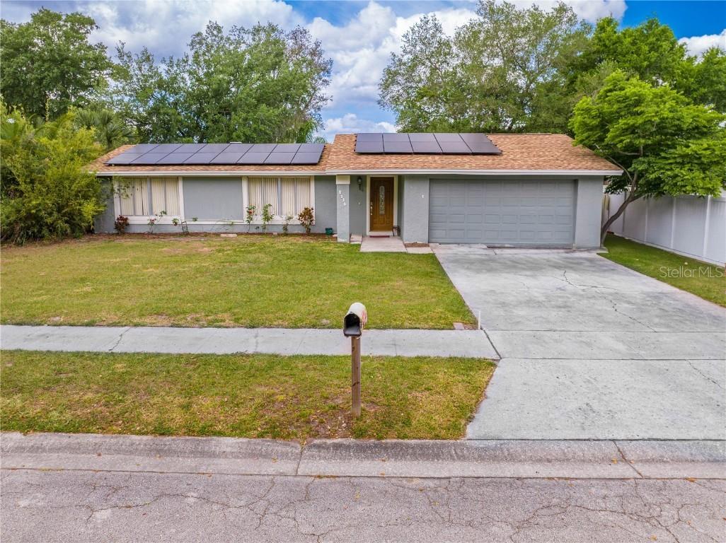 2336 Meadow Ct., Kissimmee, FL 34744