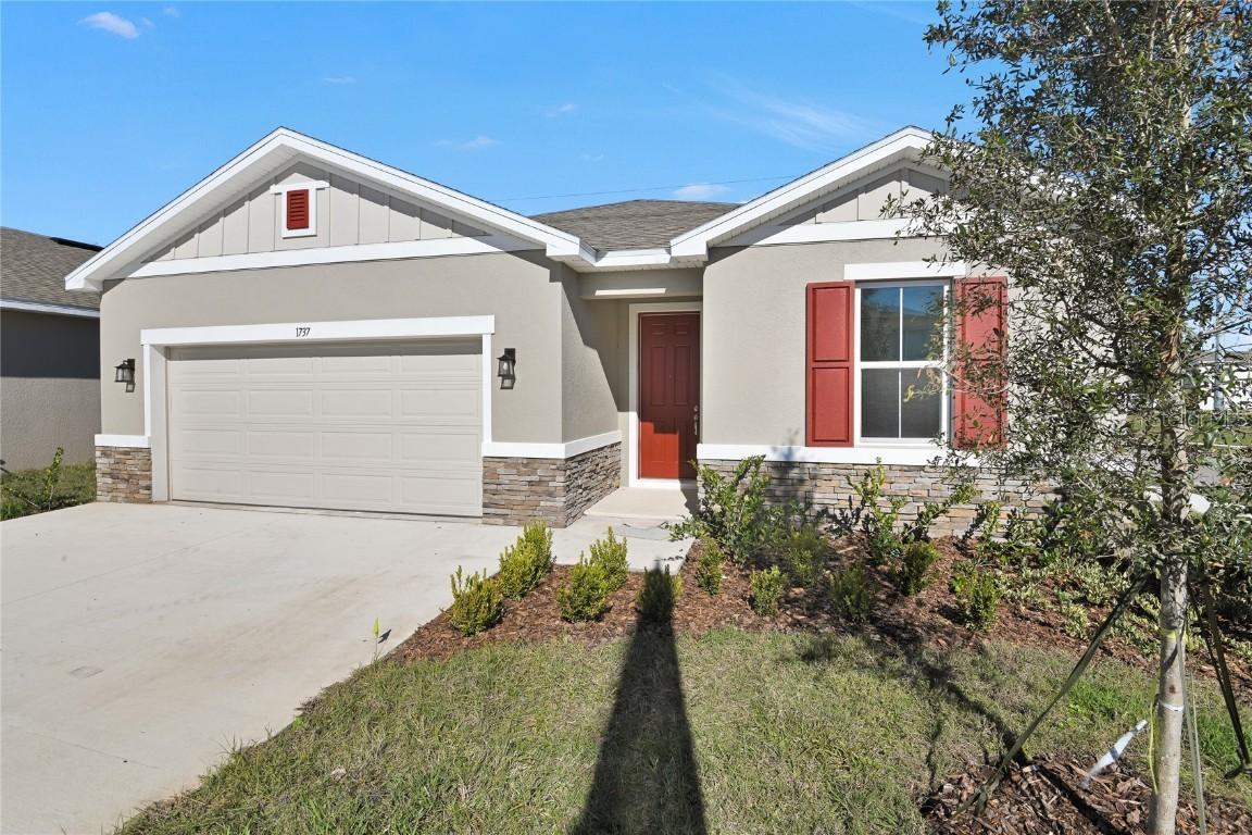 1737 Carnelian St., Deland, FL 32720