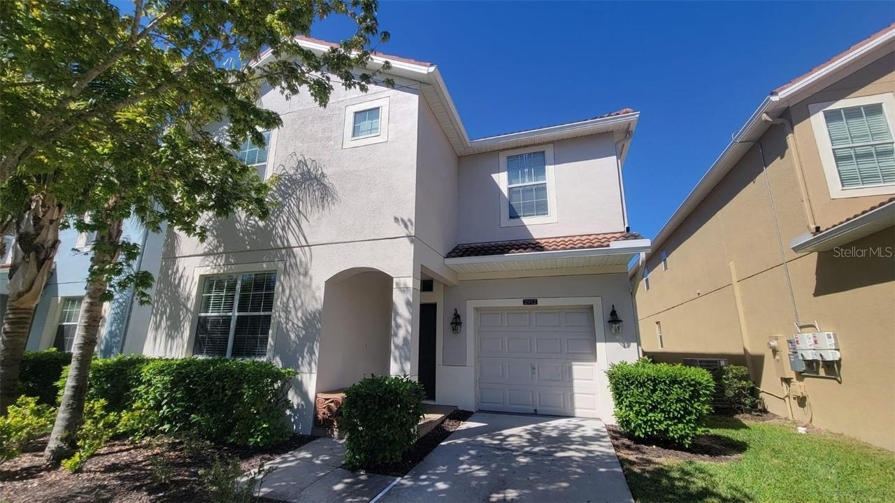 2952 Beach Palm Ave., Kissimmee, FL 34747