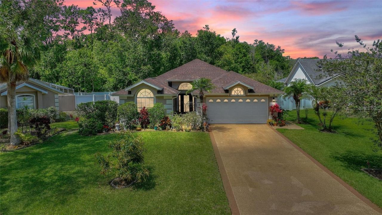 219 Breezy Oaks Ct Ct., Davenport, FL 33896