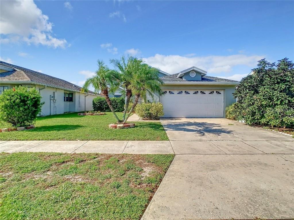 832 Whalebone Bay Dr., Kissimmee, FL 34741