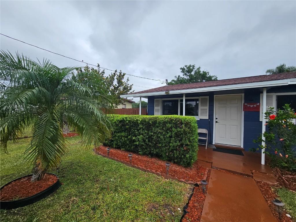 1617 Emmett St., Kissimmee, FL 34741