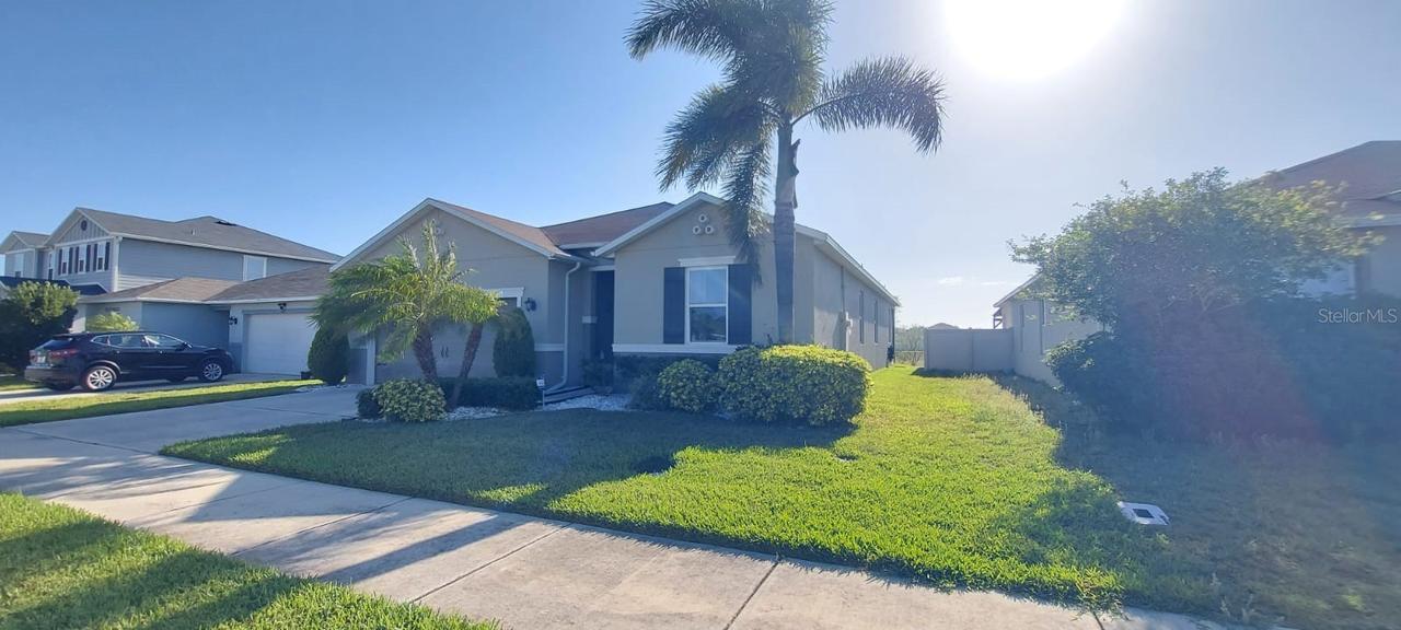 259 Lake Lucerne Way, Winter Haven, FL 33881