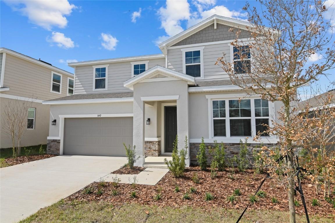 1642 Sugarbelle Cir., Mascotte, FL 34753