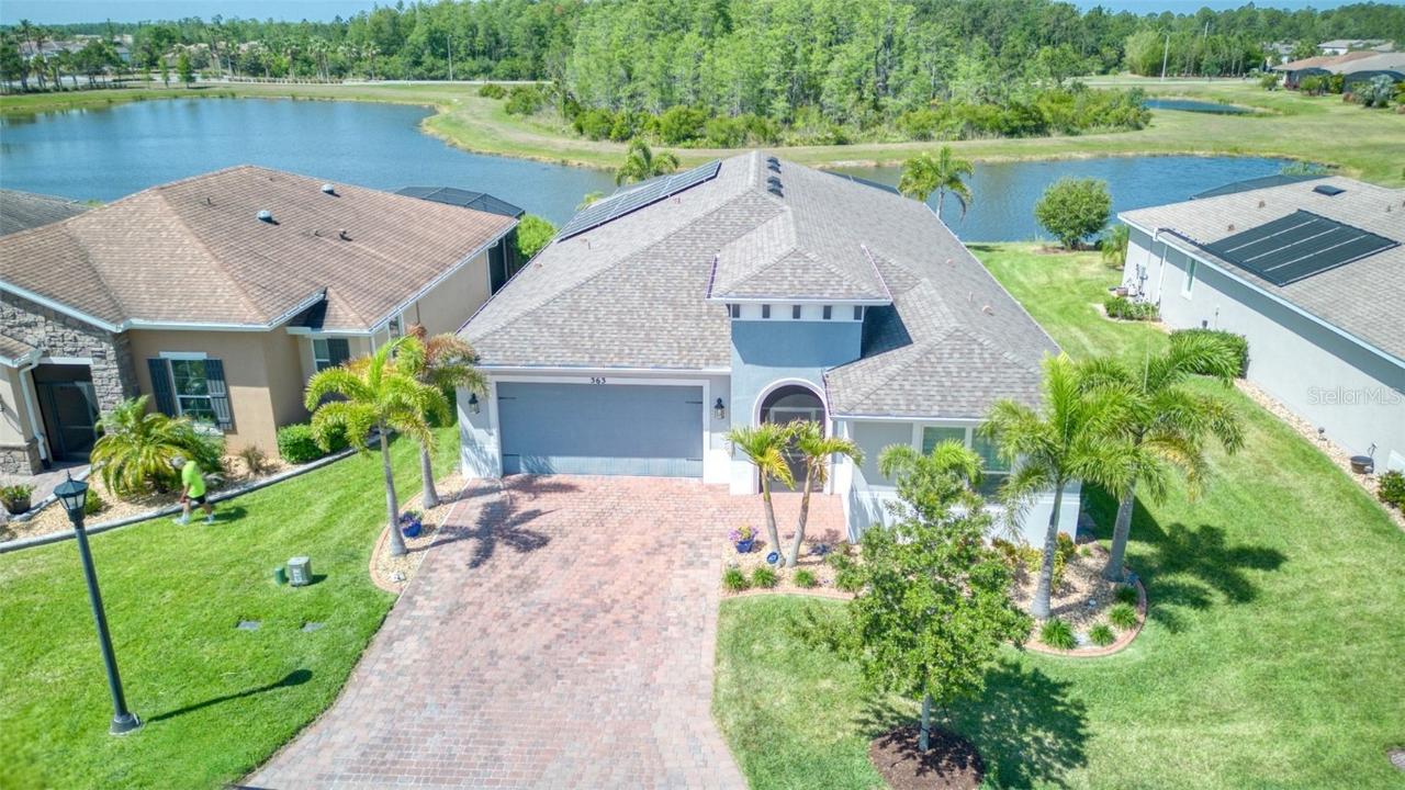 363 Bella Cortina Dr., Kissimmee, FL 34759