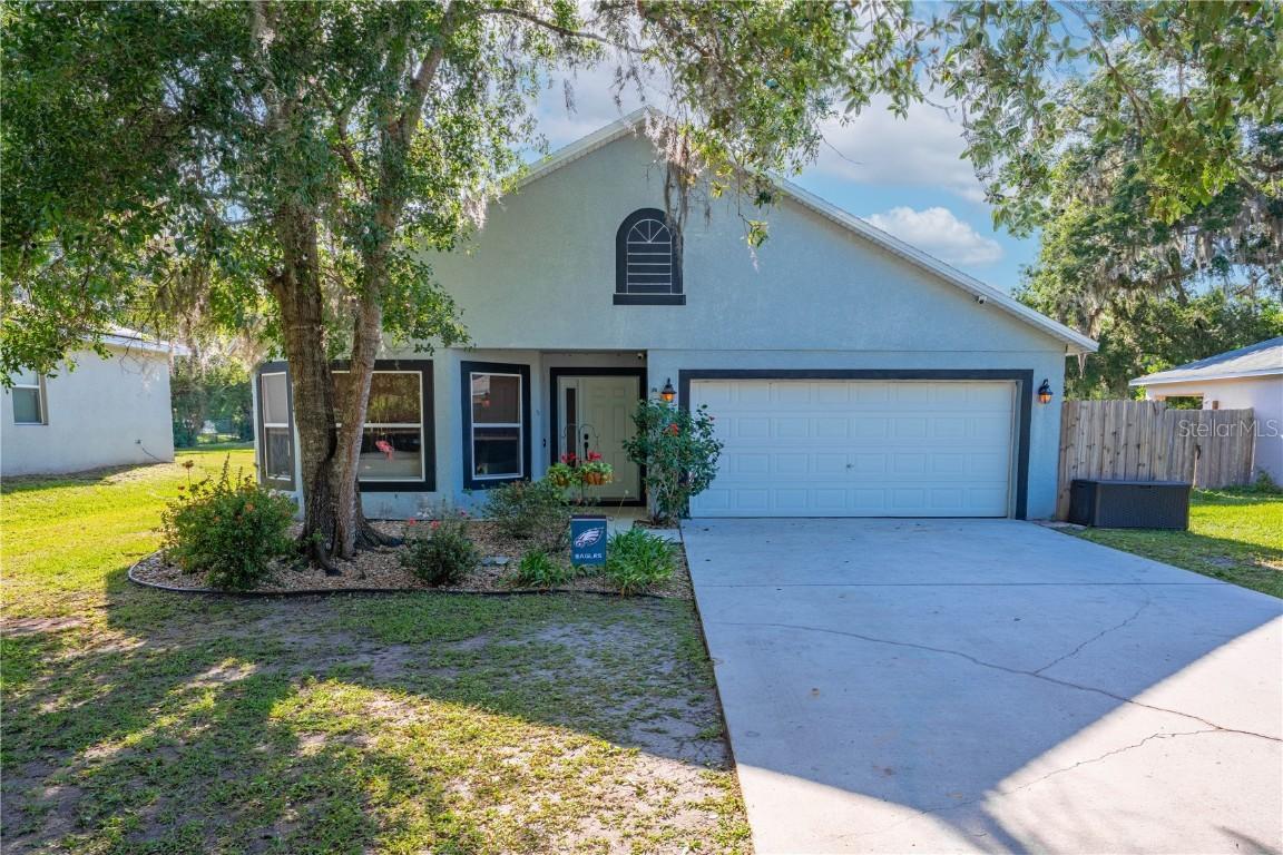 300 Grape Ave, St Cloud, FL 34772