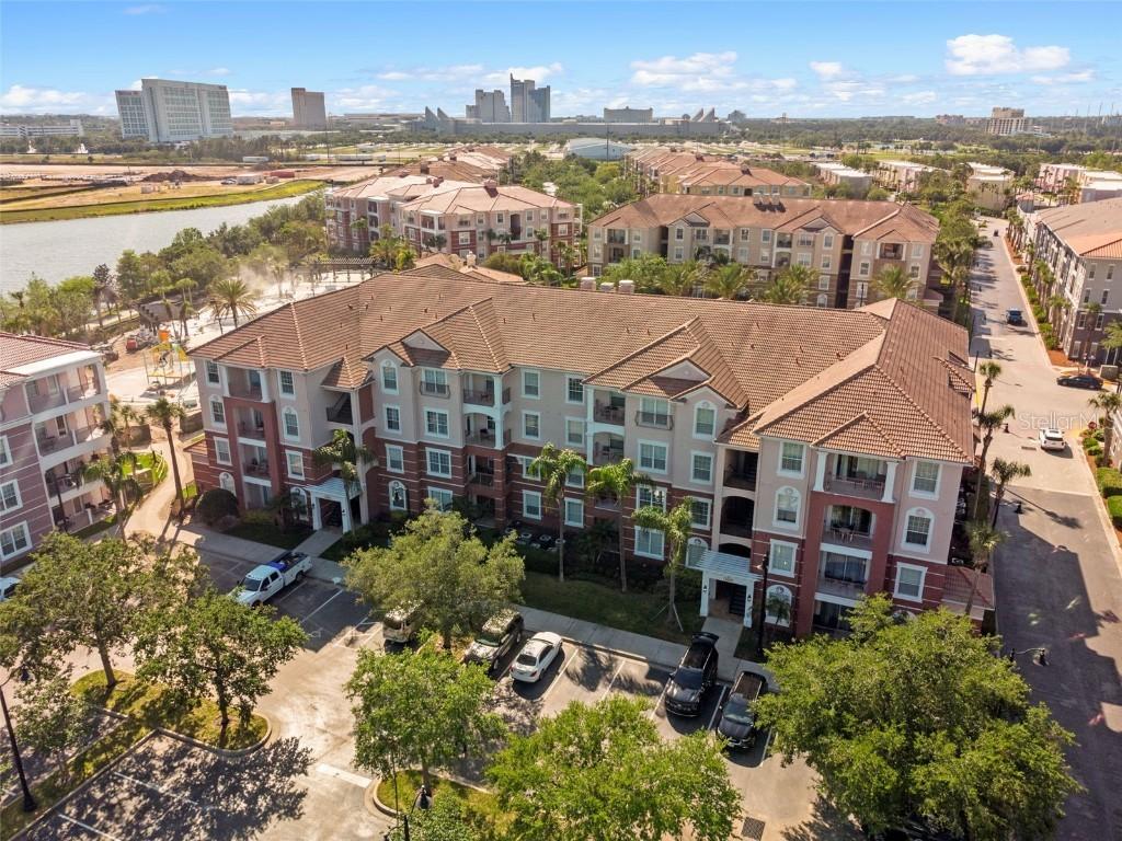4862 Cayview Ave. #407, Orlando, FL 32819