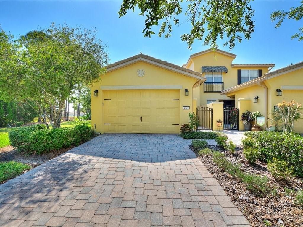 2724 Palm Tree Dr., Poinciana, FL 34759