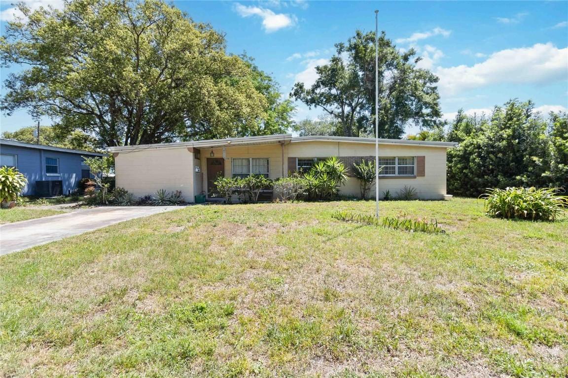 3503 S Crystal Lake Dr., Orlando, FL 32806