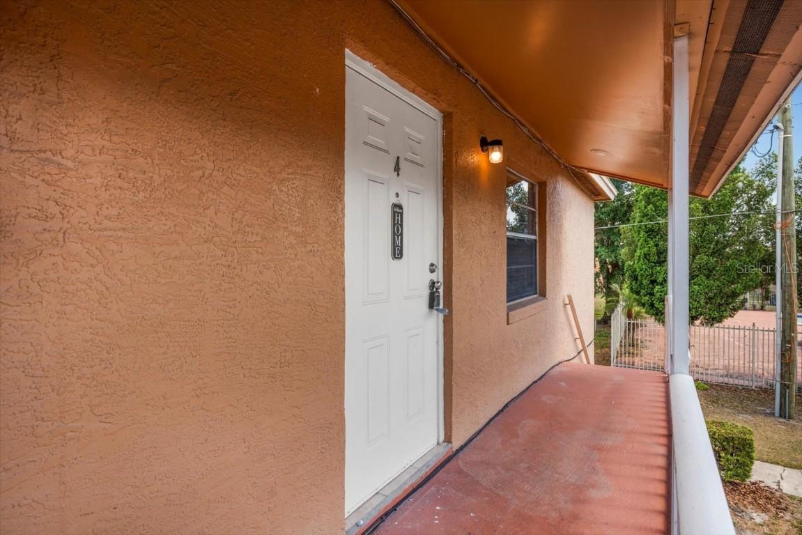 704 Michigan Ct. #4, St Cloud, FL 34769