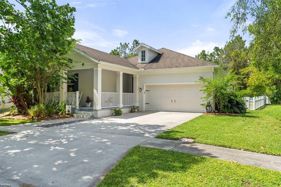 6886 Sundrop St, Harmony, FL 34773