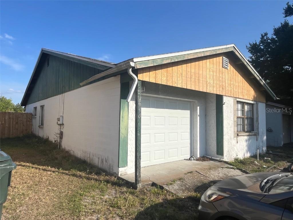 930 Buttercup Dr., Lakeland, FL 33801