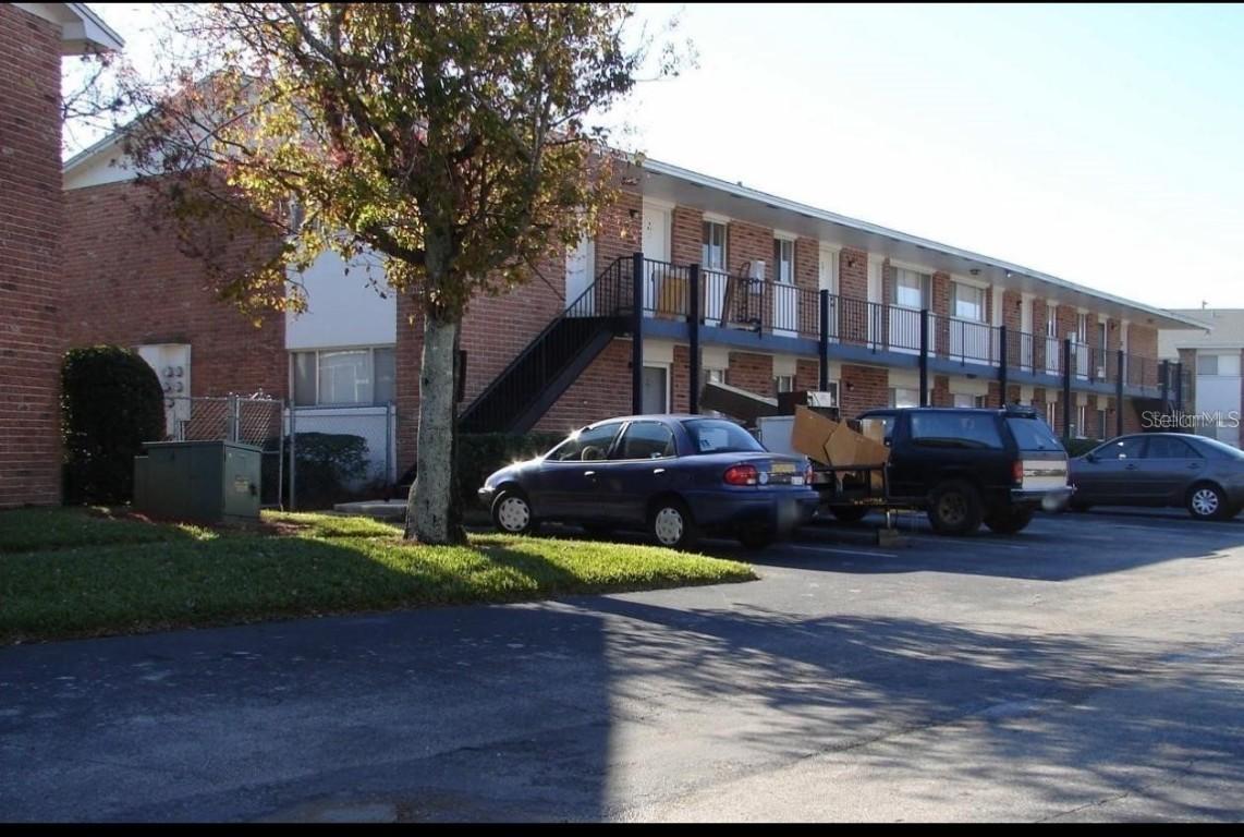 781 W Lancaster Rd. #B38, Orlando, FL 32809