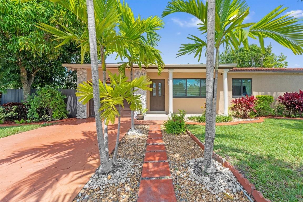 6631 Sw 24th, Miramar, FL 33023