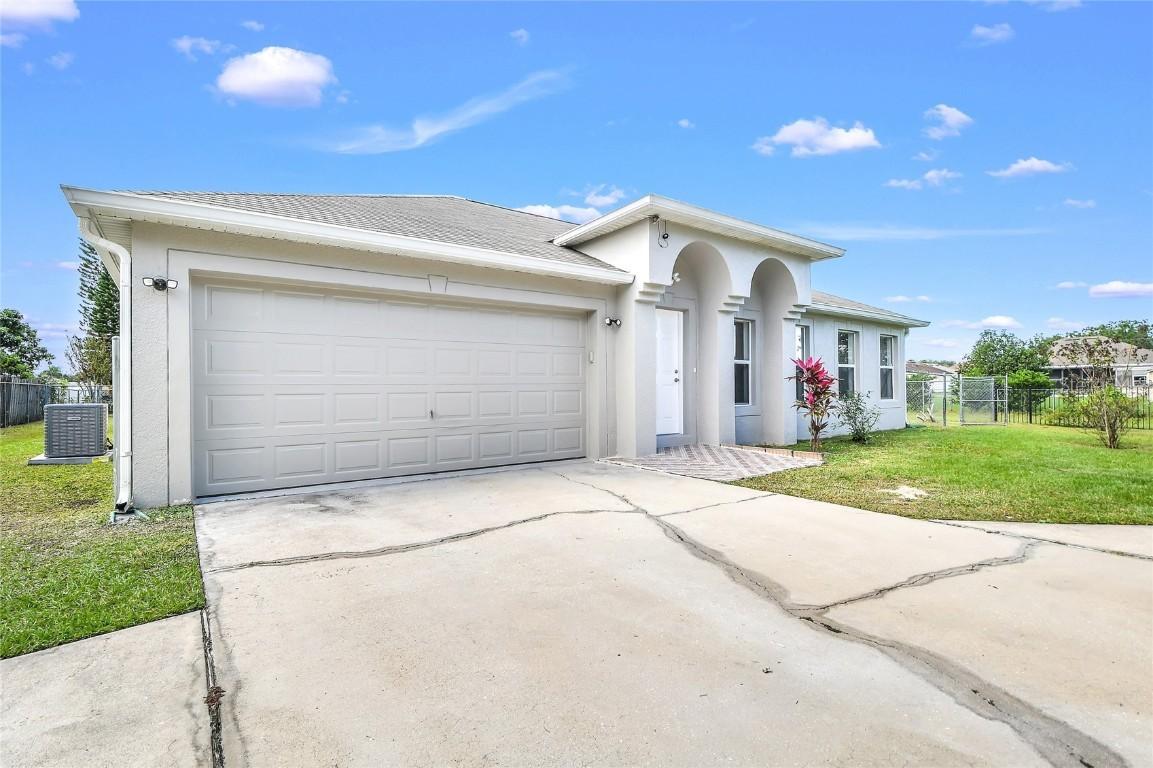 650 Mesilla Dr., Kissimmee, FL 34758