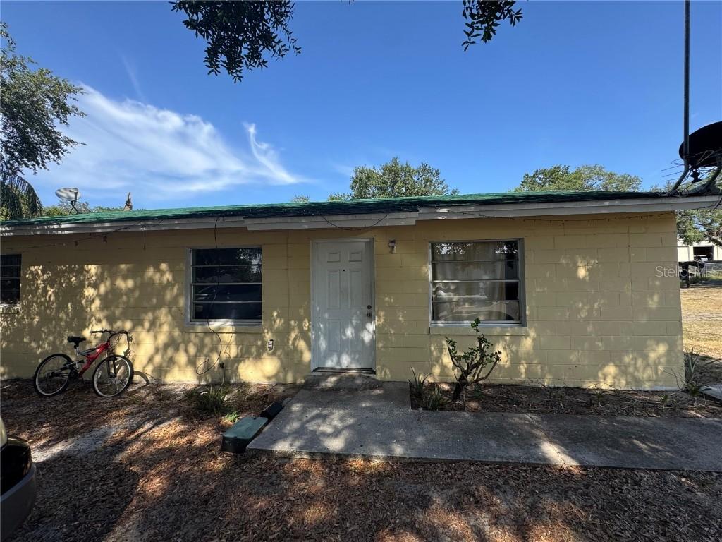 98 Orange Park Blvd., Lake Wales, FL 33898