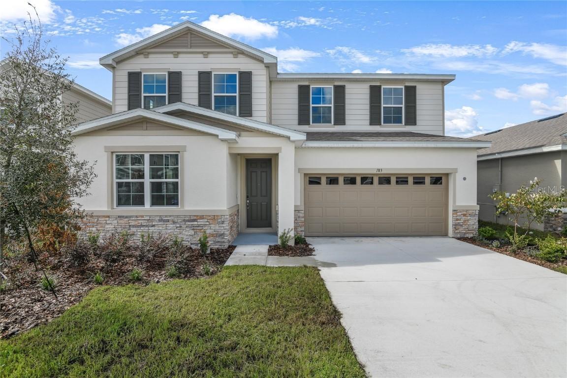 183 Flag Lilly Ln., Umatilla, FL 32784