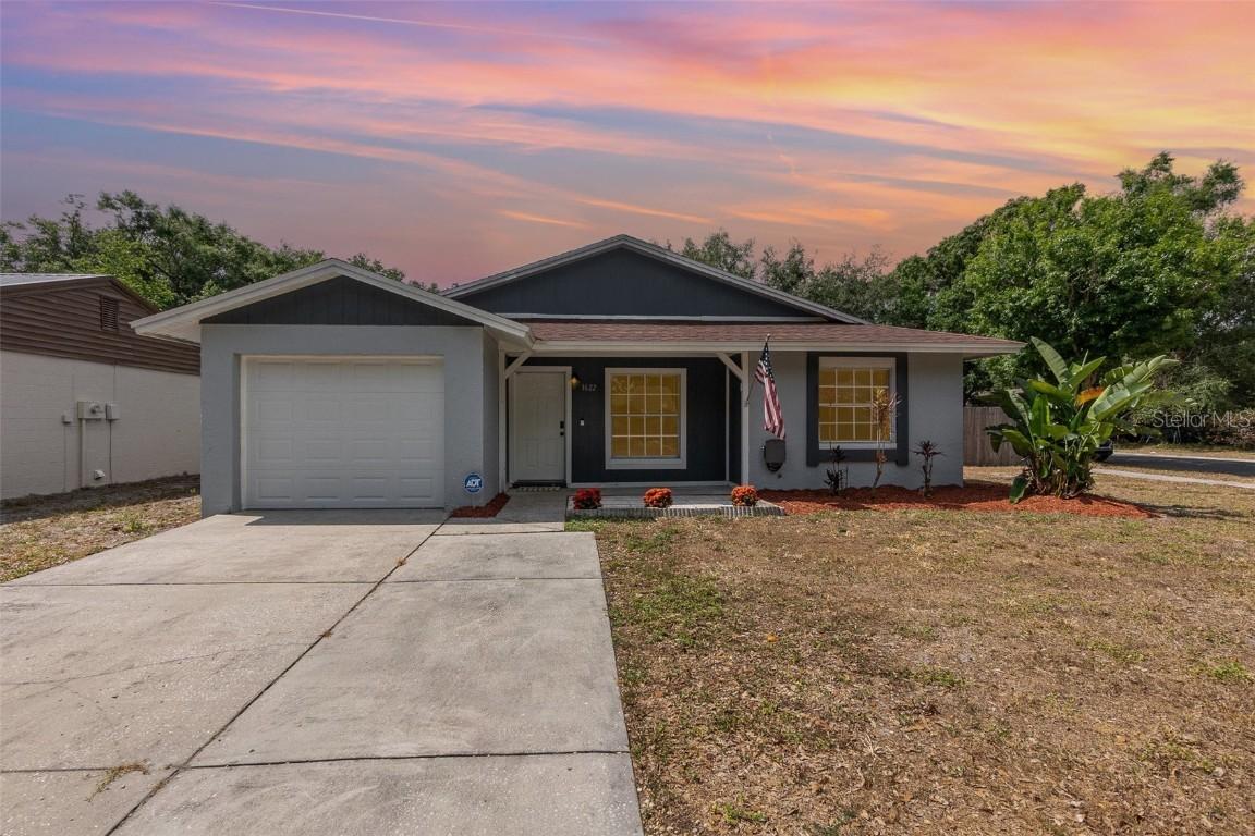 1622 Crystalview Tr., Lakeland, FL 33801