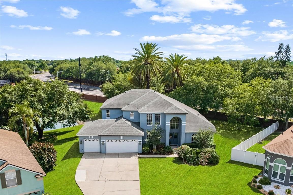 13044 Lakeshore Grove Dr., Winter Garden, FL 34787