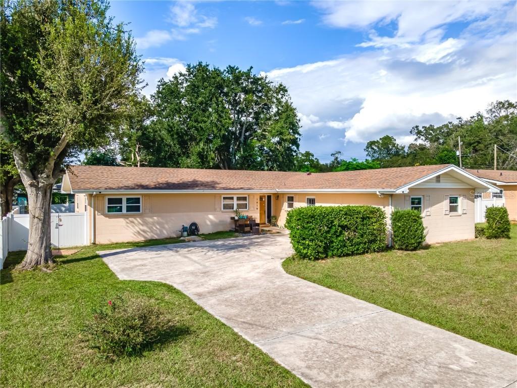 1419 Avenue D, Winter Haven, FL 33881