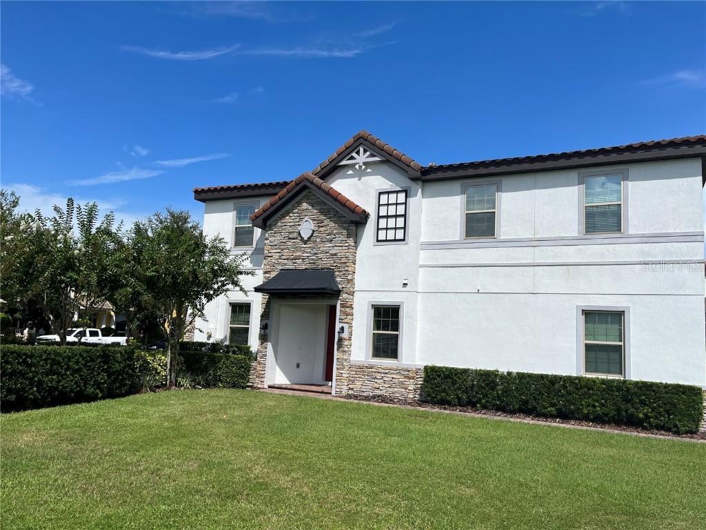 9938 Eagle Creek Center Blvd., Orlando, FL 32832