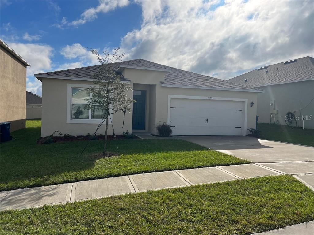 1828 Buckeye Rd., Davenport, FL 33837