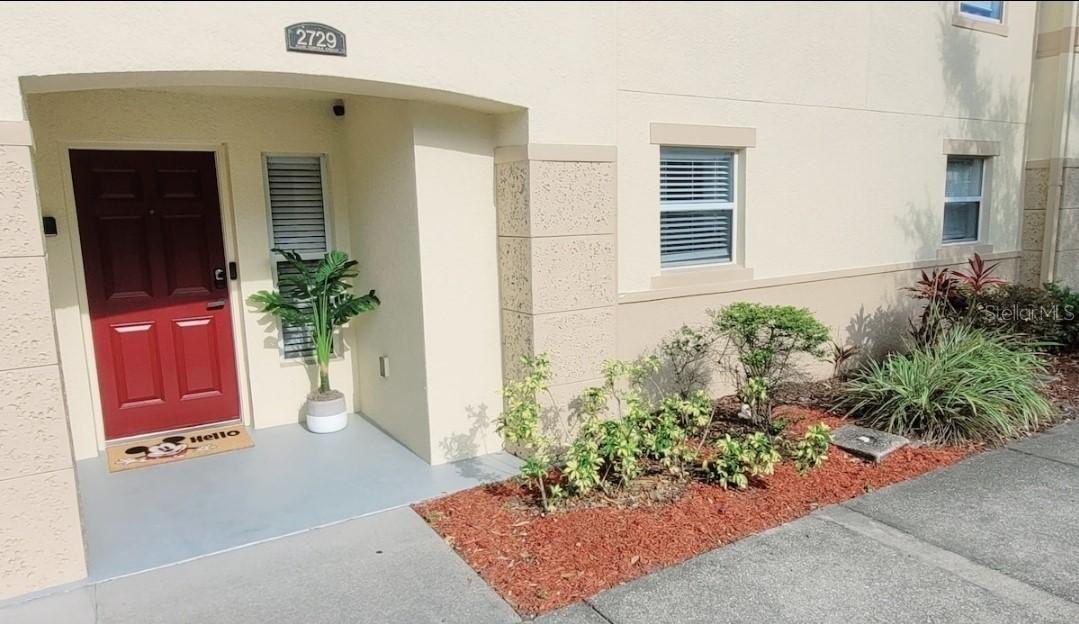 2729 Club Cortile Cir., Kissimmee, FL 34746