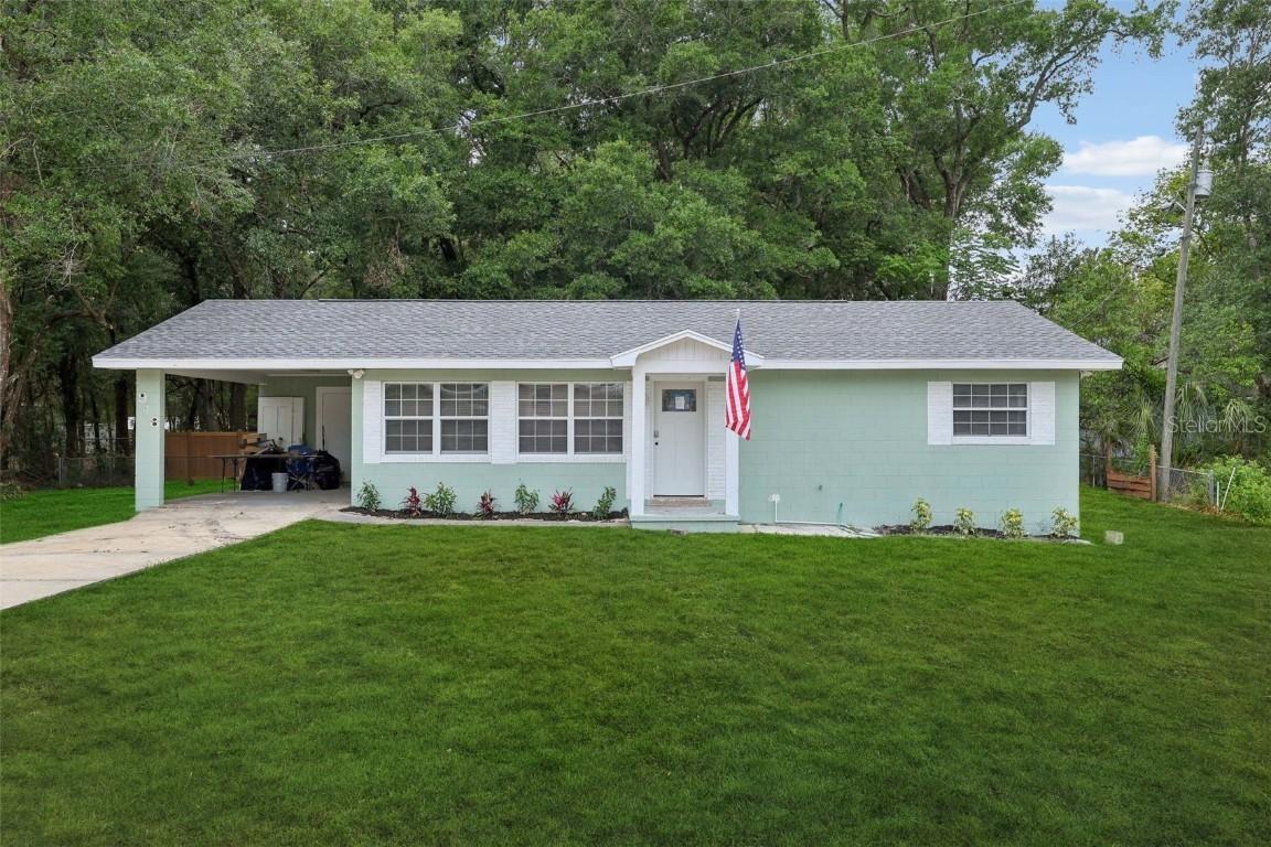 918 Louise Ln., Deland, FL 32720