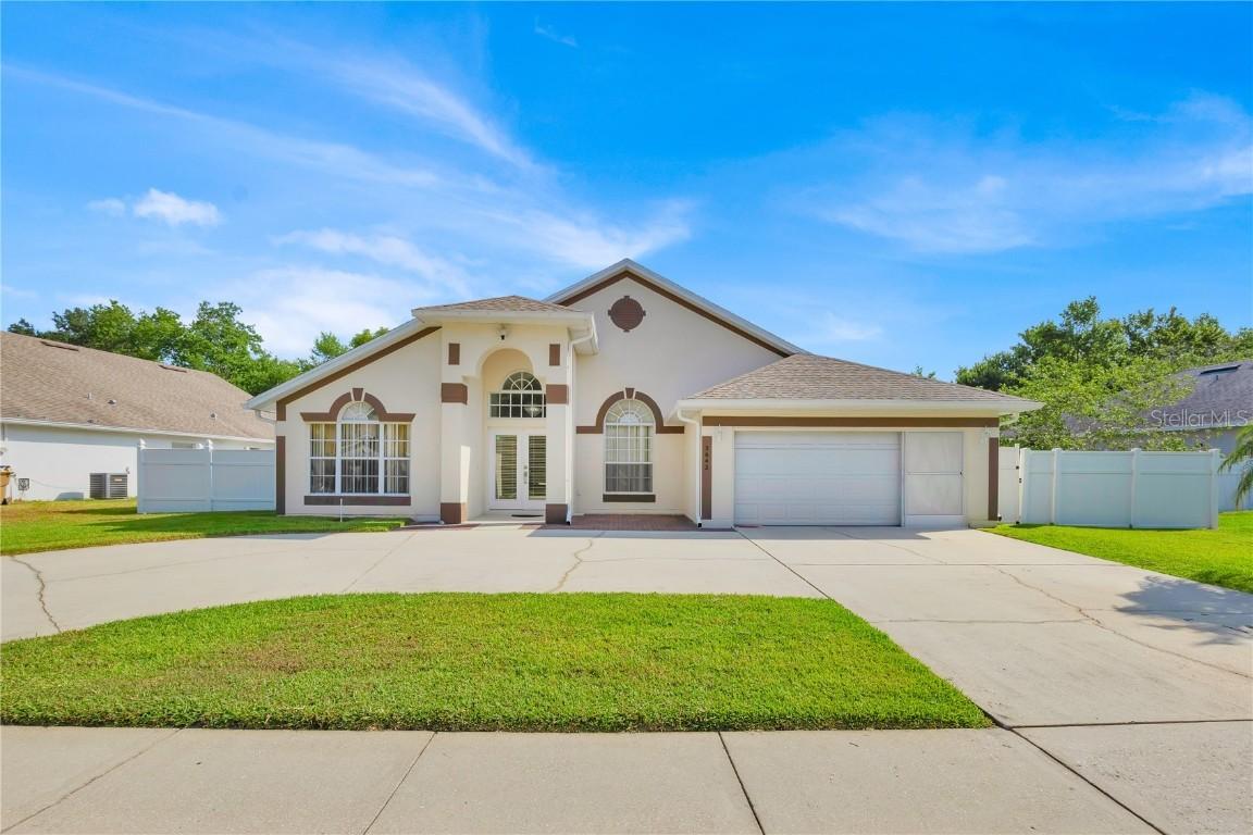 2642 Gold Dust Cir. Cir., Kissimmee, FL 34744
