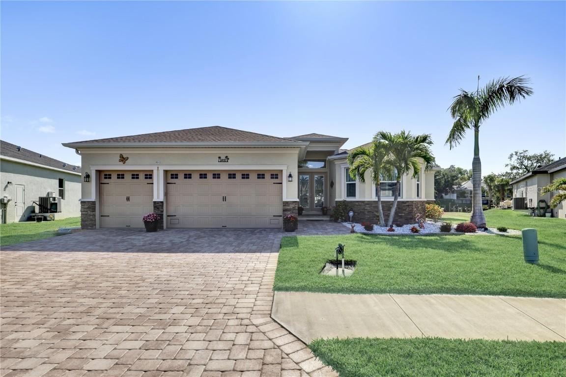 5497 56th Ct., Bradenton, FL 34203