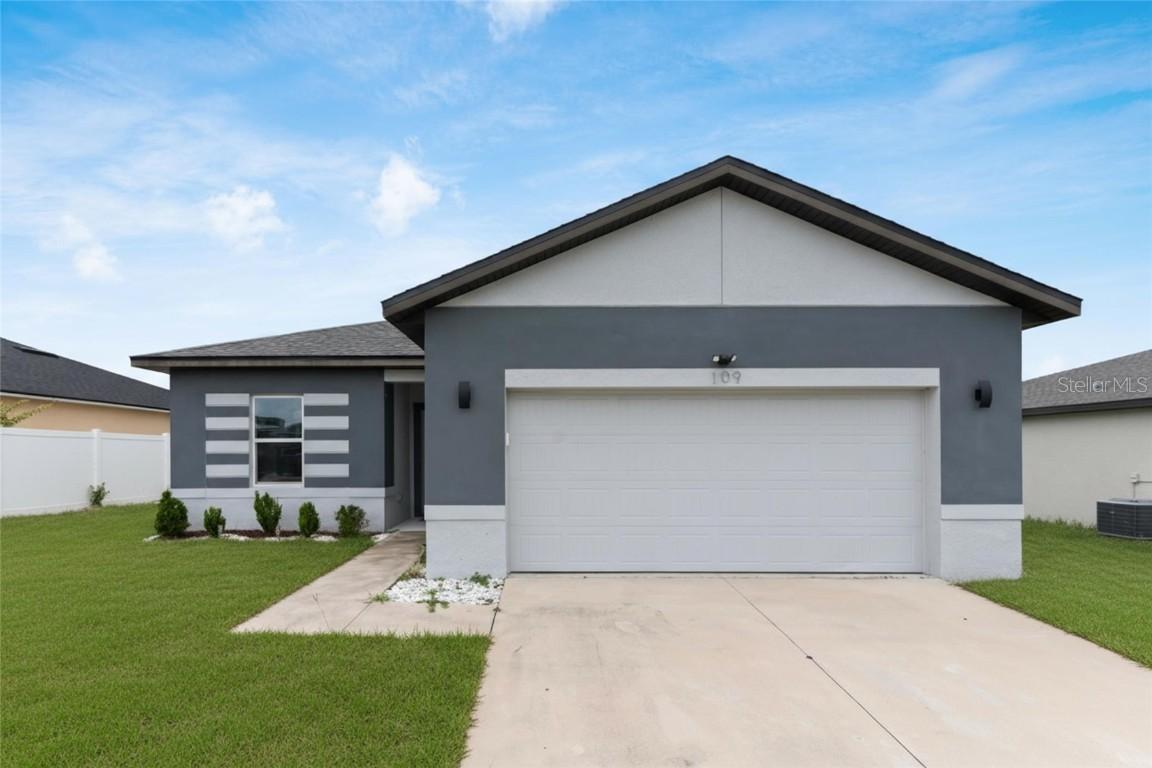109 Lily Ln., Poinciana, FL 34759