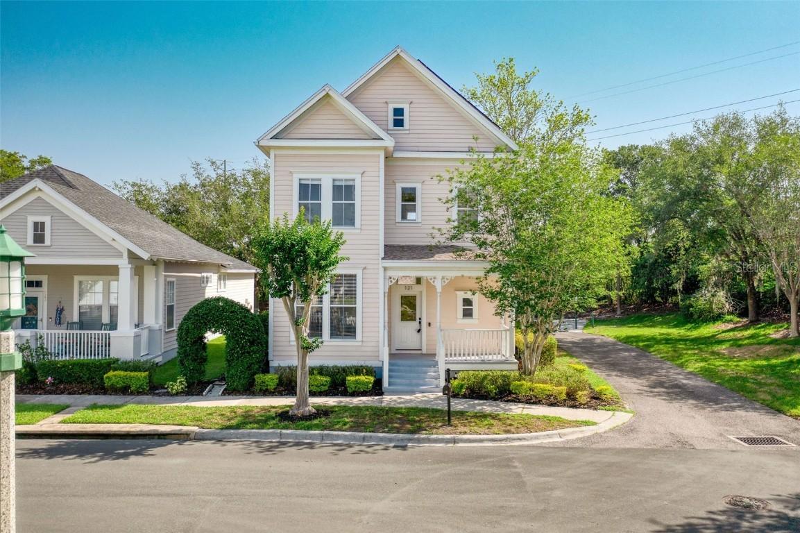 121 Longview Ave., Celebration, FL 34747