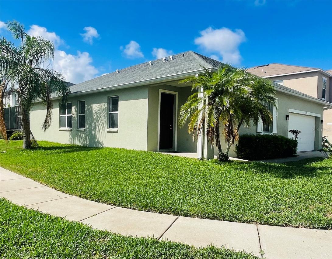 2728 Portchester Ct., Kissimmee, FL 34744