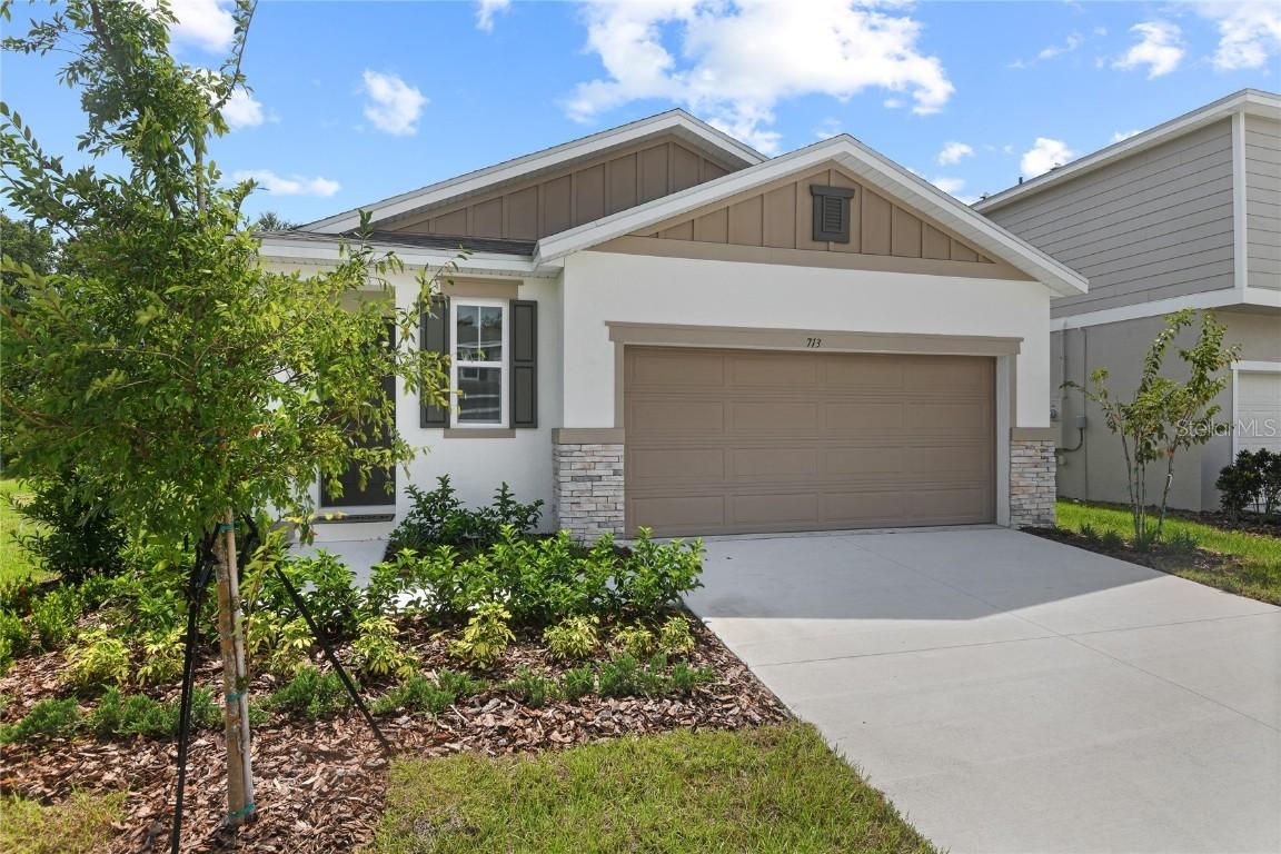 713 Lake Dell Ave., Dundee, FL 33838