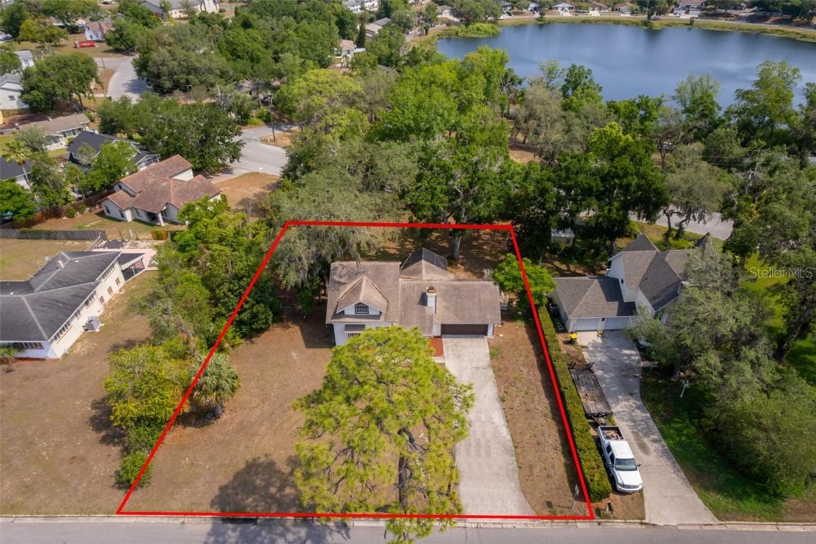 120 W Minnehaha Ave Ave., Clermont, FL 34711