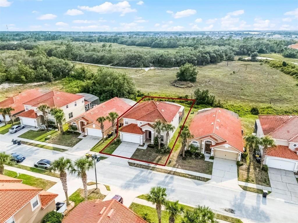 321 Rosso Dr., Davenport, FL 33837