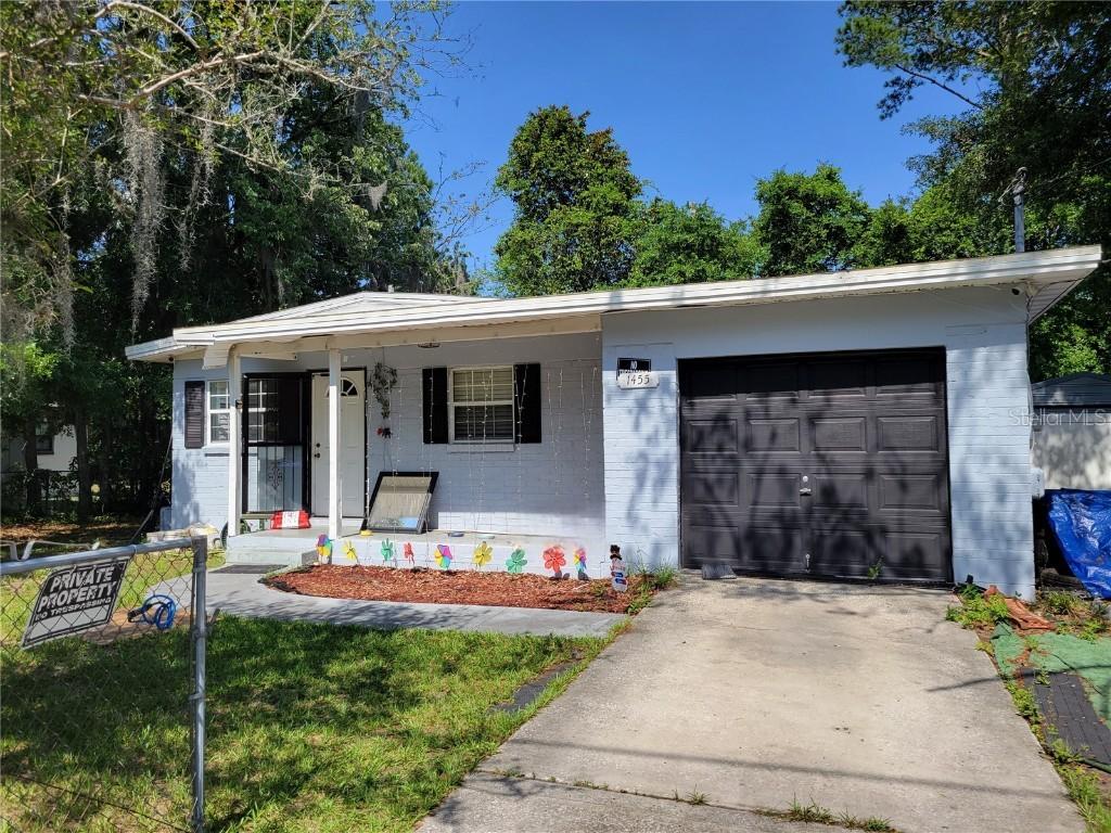 1455 Floyd Cir., Orange Park, FL 32073