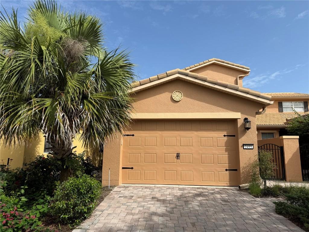 2495 Palm Tree Dr., Kissimmee, FL 34759