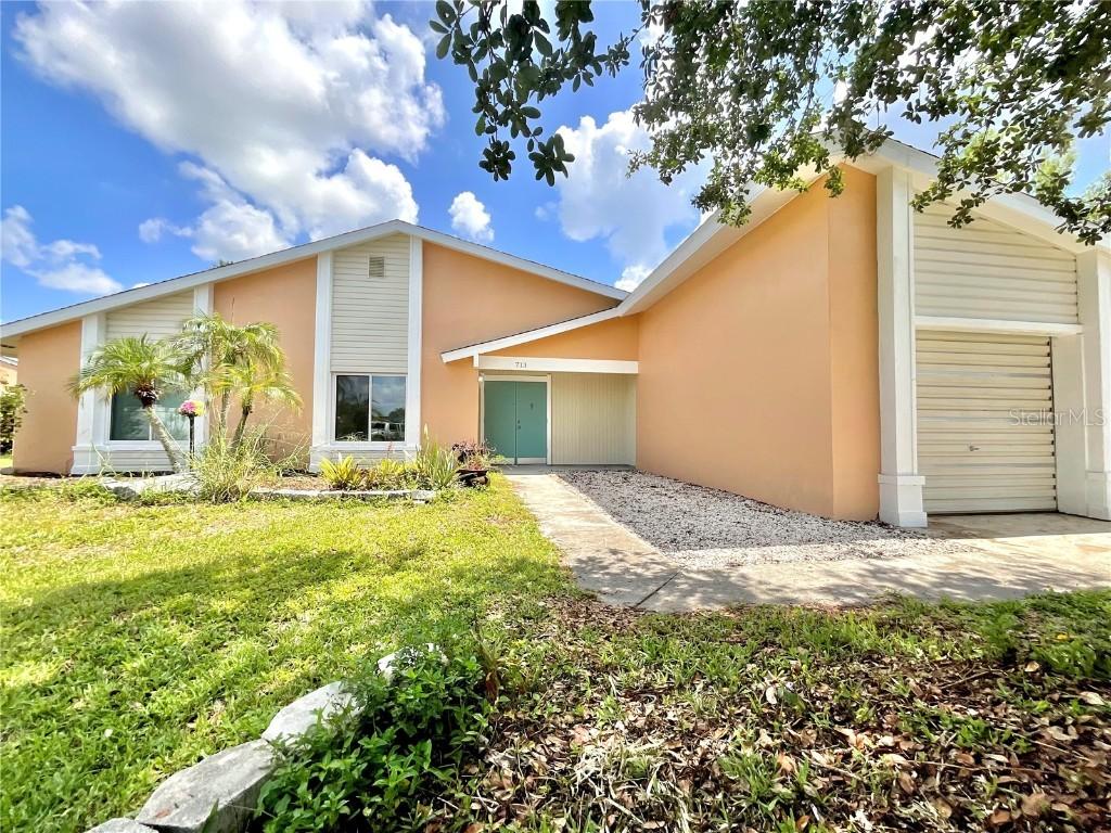 713 Wood Ln., Poinciana, FL 34759
