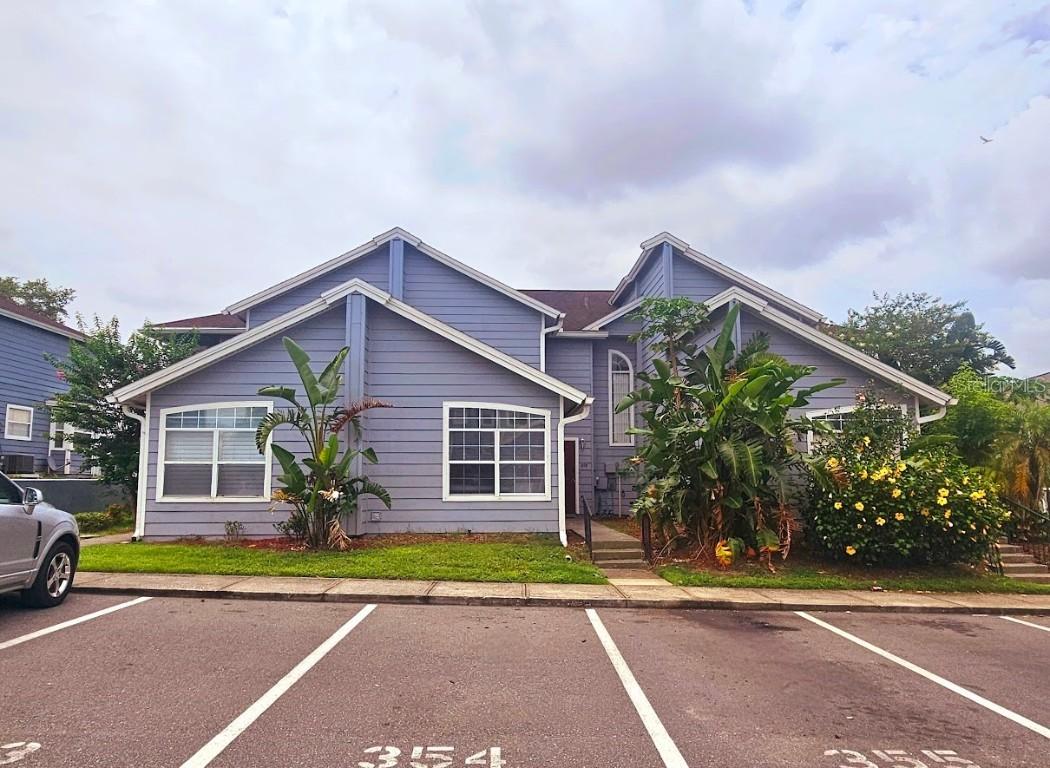 658 Caribbean Dr., Davenport, FL 33897