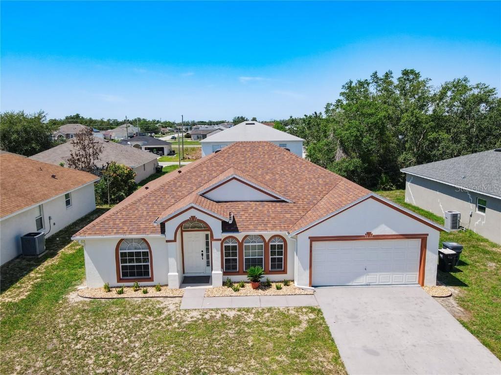 1912 Manatee Ln., Poinciana, FL 34759