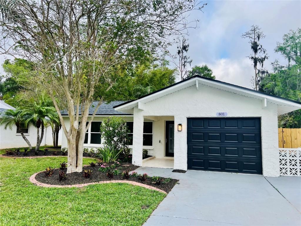 801 Leeward Way, Palm Harbor, FL 34685
