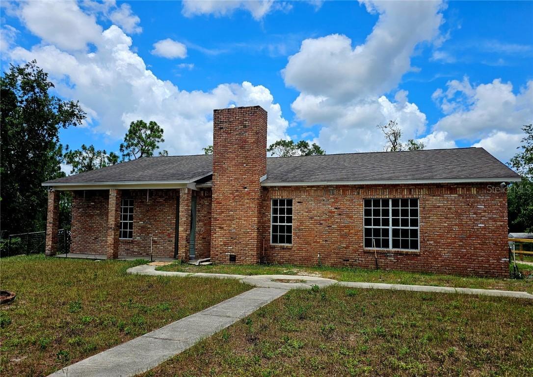 600 Lake Butler Ave., Osteen, FL 32764