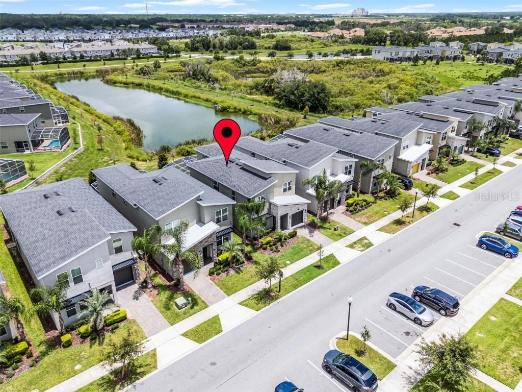 661 Drop Shot Dr., Davenport, FL 33896