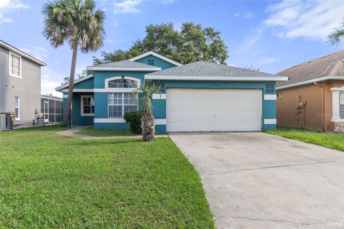 3228 Fairfield Dr., Kissimmee, FL 34743