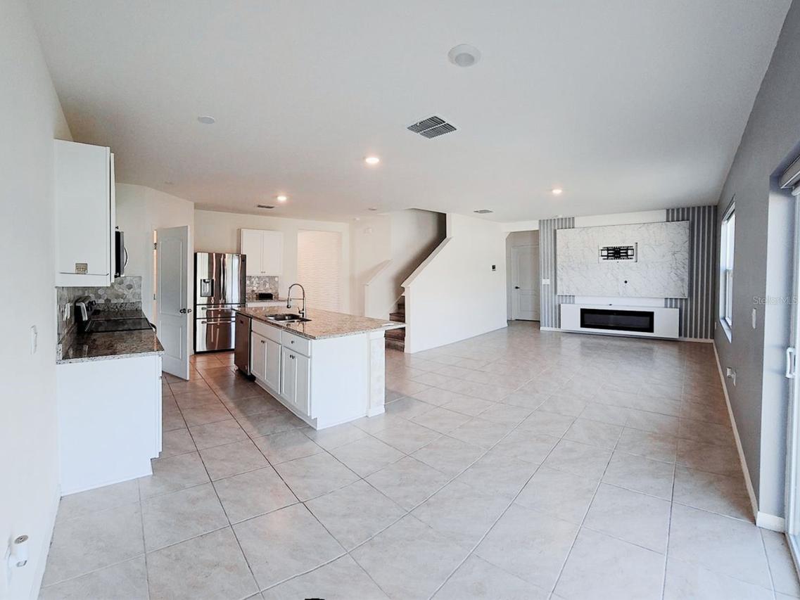 2722 Numa Falls Ave., Davenport, FL 33837