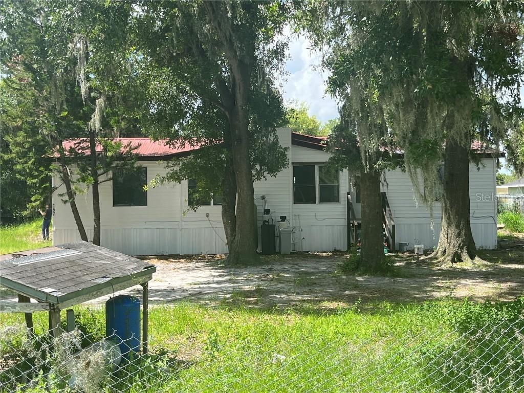 157 Hilton Rd., Bowling Green, FL 33834