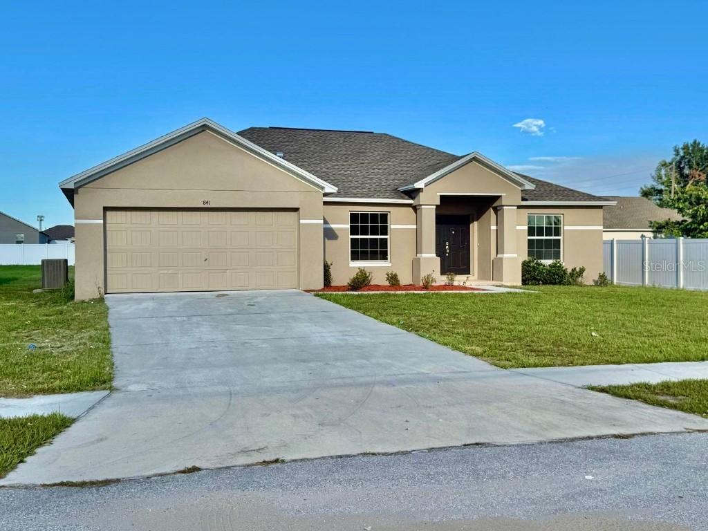 841 Fir Ave., Frostproof, FL 33843