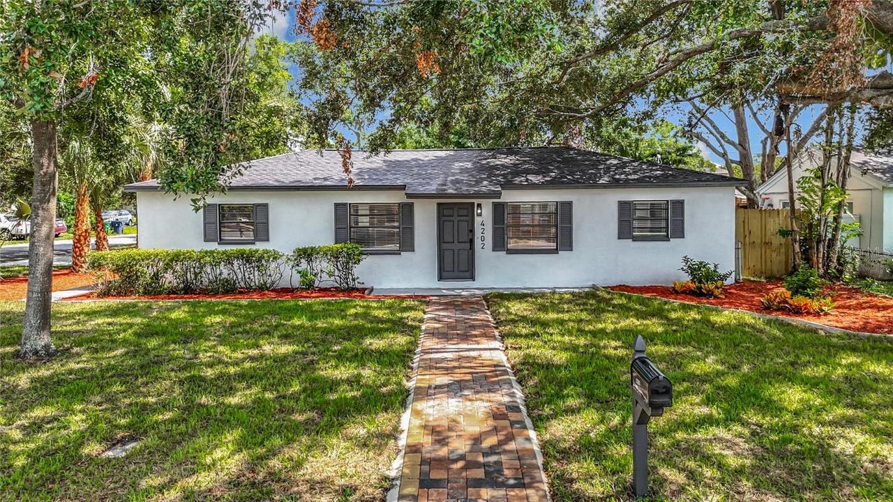 4202 W Bay Vista Ave., Tampa, FL 33611